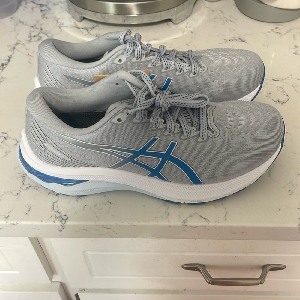 ASICS Women's Athletic Shoes - Gray and Blue